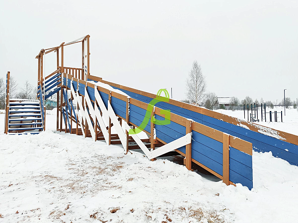 Зимняя деревянная горка "IgraGrad Snow Fox 12 м" с двумя скатами мод.4